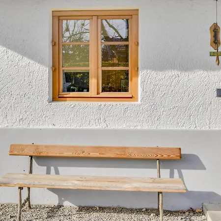 Ferienwohnung Kneissl Alte Gendarmerie *